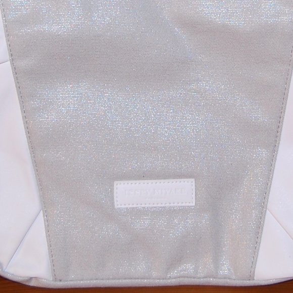 ISSEY MIYAKE Parfums White & Silver fabric TOTE shoulder BAG - Picture 2 of 4